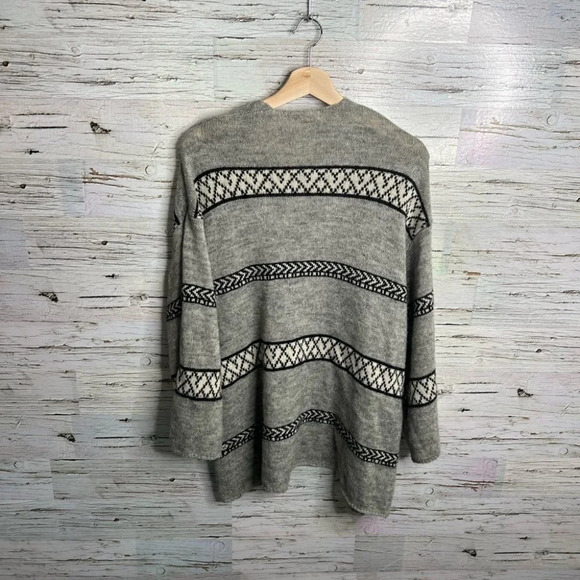 Amuse society cardigan sweater gray black size small - Picture 9 of 10